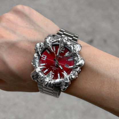 Sokdered red dial watch 21