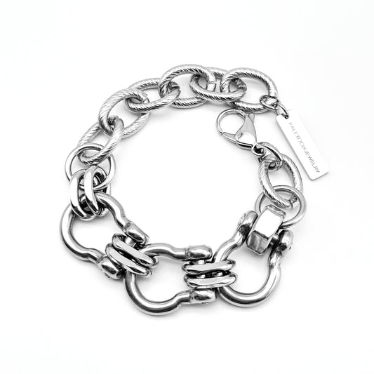 clasps chunky chain bracelet