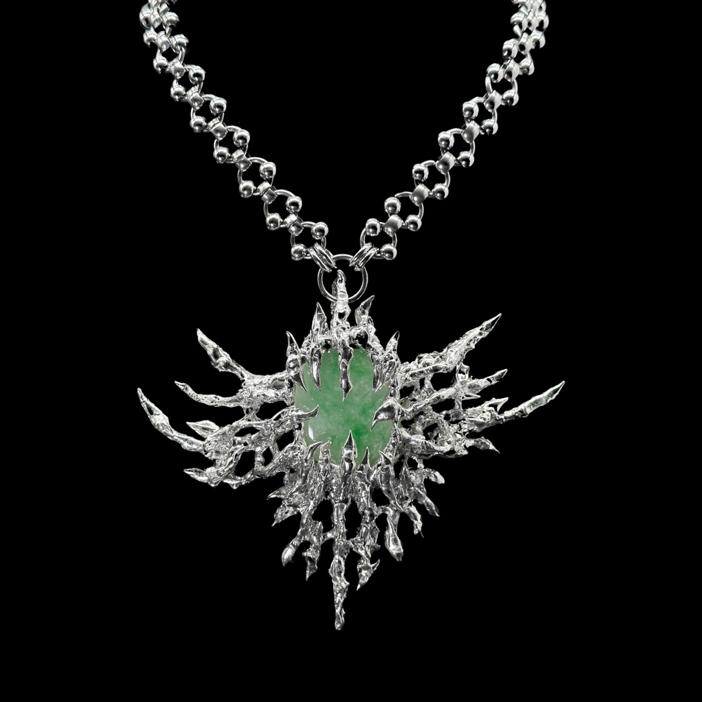 Soldered jade spiky necklace 01