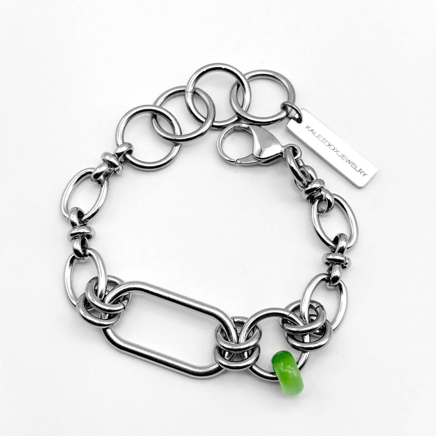 Rectangular ring little green bracelet