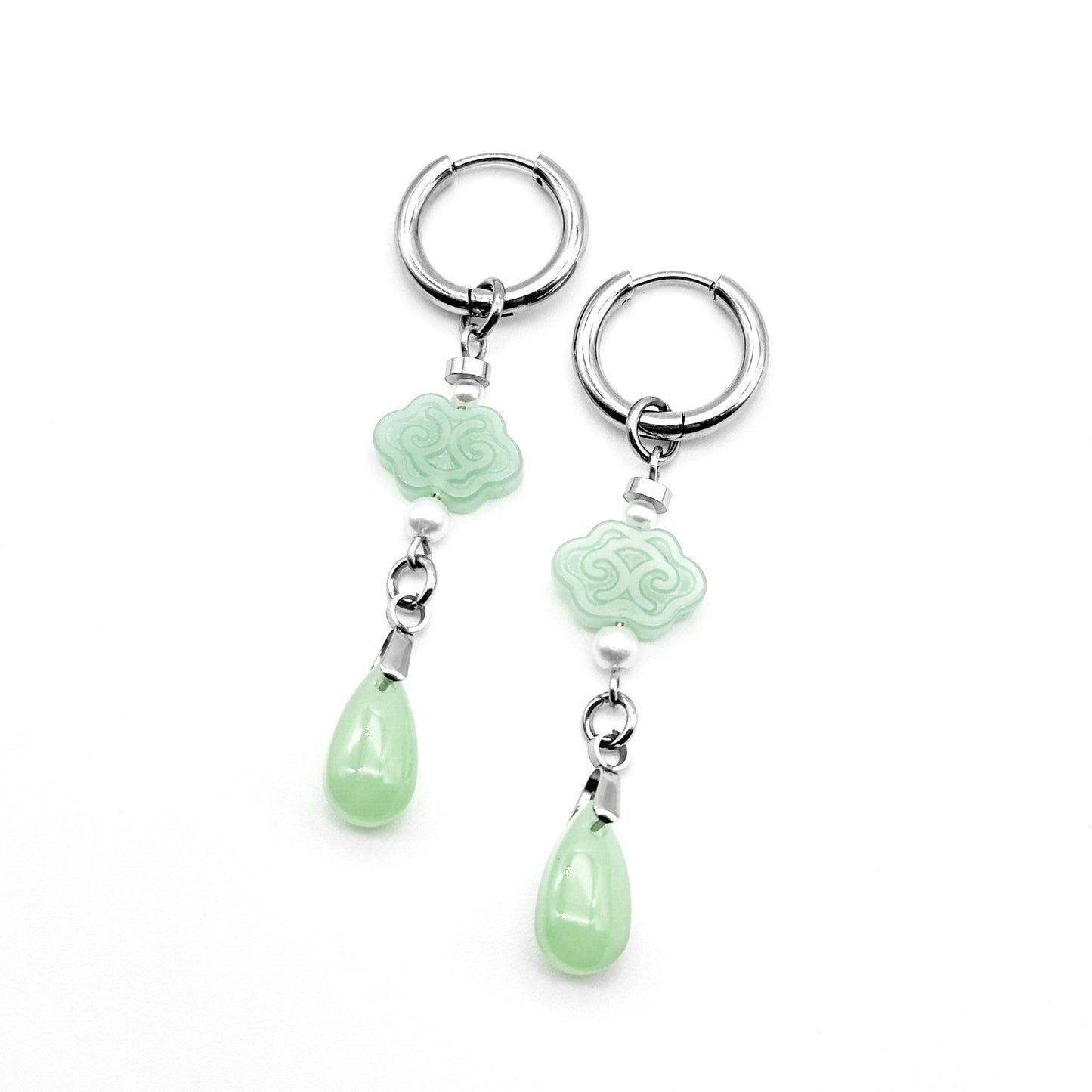 Green teardrop earrings