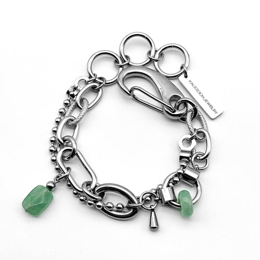 Green crystal pendant bracelet